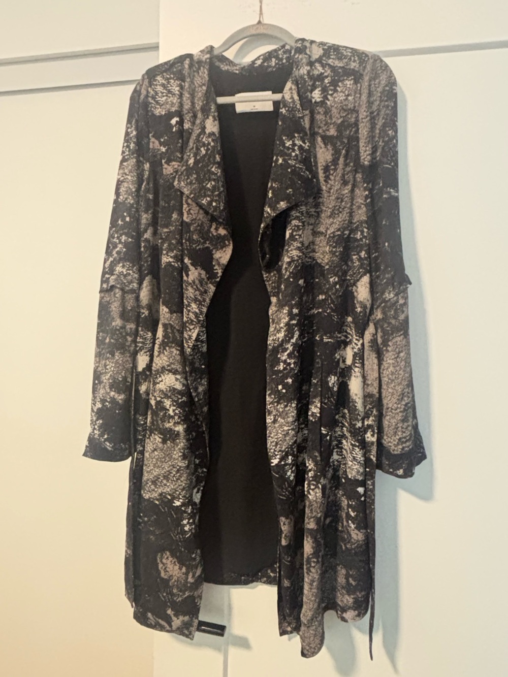 Babaton Kahlo robe